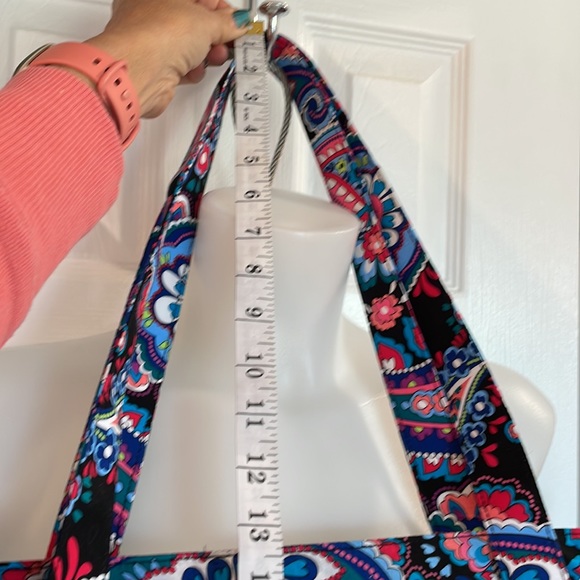 VERA BRADLEY EXTRA LARGE GET GOING BEACH TOTE HANDBAG Black Blue paisley Quilted - Picture 16 of 16